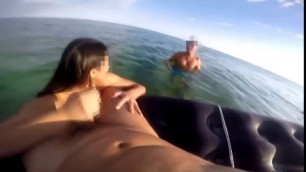 Romantic Fucking Girl Comes To Suck On Stranger's Cock While In The Sea