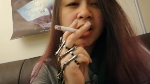 Fetish Smoker miss Dee Nicotine, Inhales for you