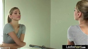 &lpar;Riley Reid & Kenna James&rpar; Amateur Teen Girls Make Love In Hot Lesbian Act video-25
