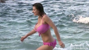 Nadine Jansen - val beach hd porno